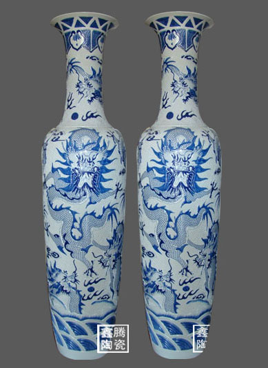 青花龙纹大花瓶，高档手工陶瓷大花瓶信息