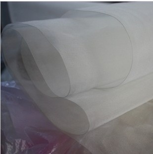 100%桑蚕丝高档丝绸真丝面料布料厂家直销促销：5.5m/m欧根纱信息