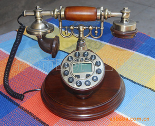 zakka杂货复古电话机怀旧实木摆件做旧工艺礼品礼物家居装饰信息