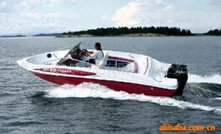 【厂家定制】游艇5.77米全玻璃钢快艇小快艇信息