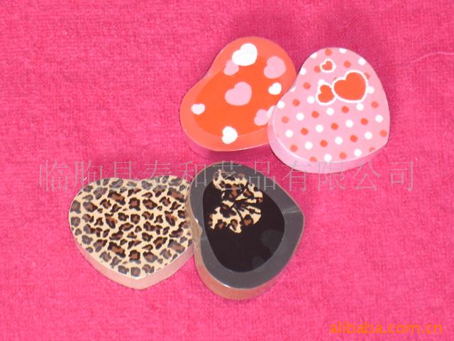 广告礼品，酒店用品，旅游必备品心形压缩毛巾(图)信息