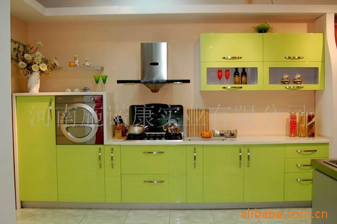 橱柜(UV门板水晶台面)信息