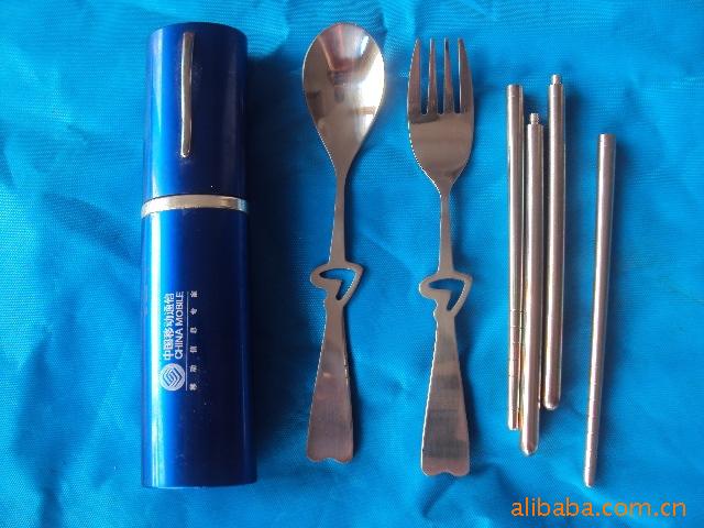 环保三件套装餐具，创意心形餐具，筷子信息