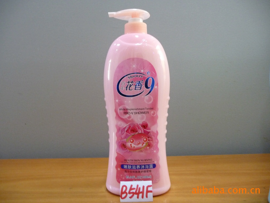 厂家批发嫩肤滋养沐浴露，沐浴液信息