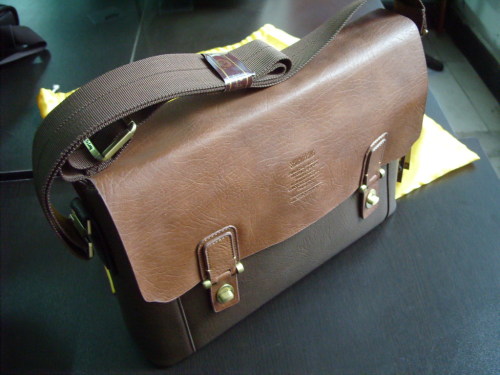 西安皮包定做   西安皮包厂家设计信息