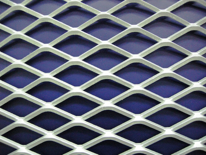 菱形钢板网 镀锌电焊网主要用于抹墙网 外墙保温网信息
