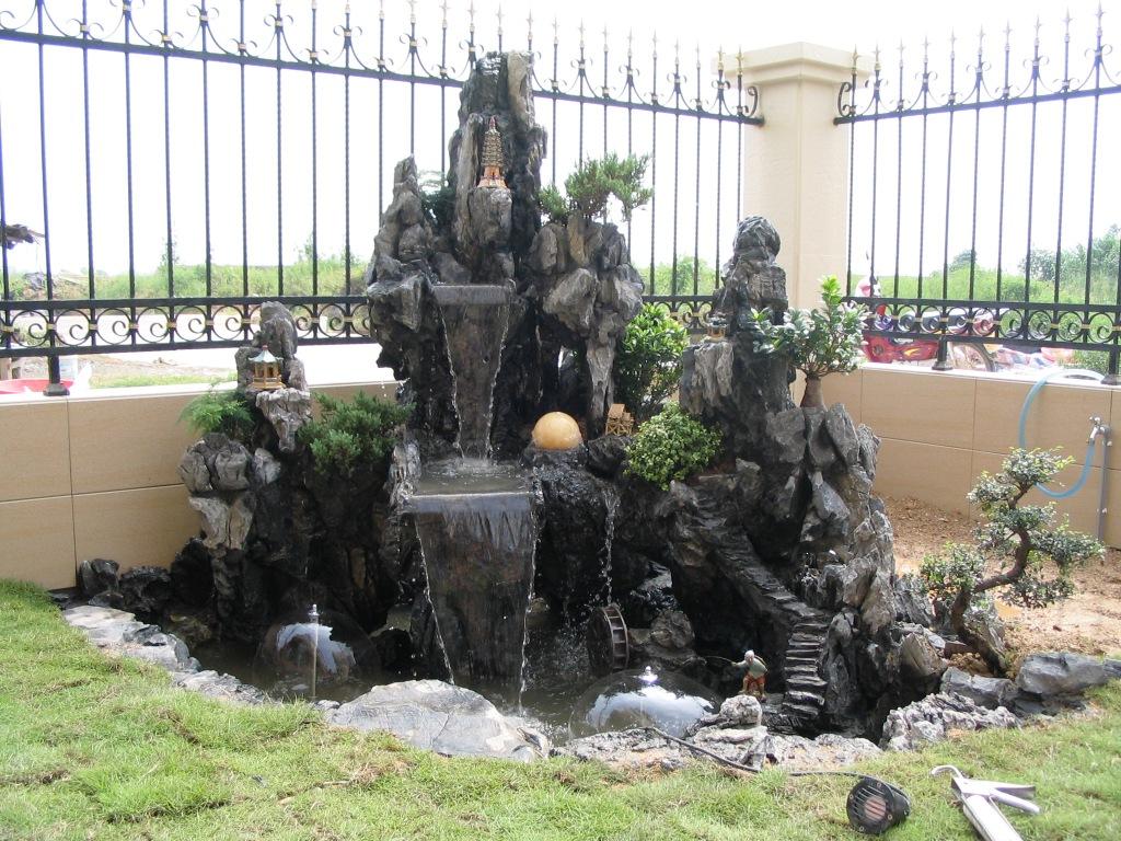 天然人工堆砌假山水景信息