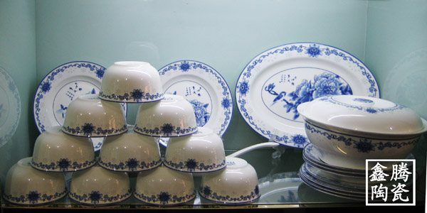 青花瓷餐具，精品陶瓷餐具，青花高白套装餐具信息