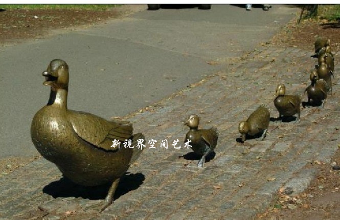 铸铜鸭子雕塑 铜雕塑厂信息