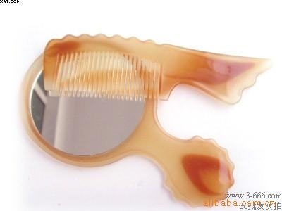 特供物美价廉精美梳子两件套,居家旅游必备梳子两件套信息