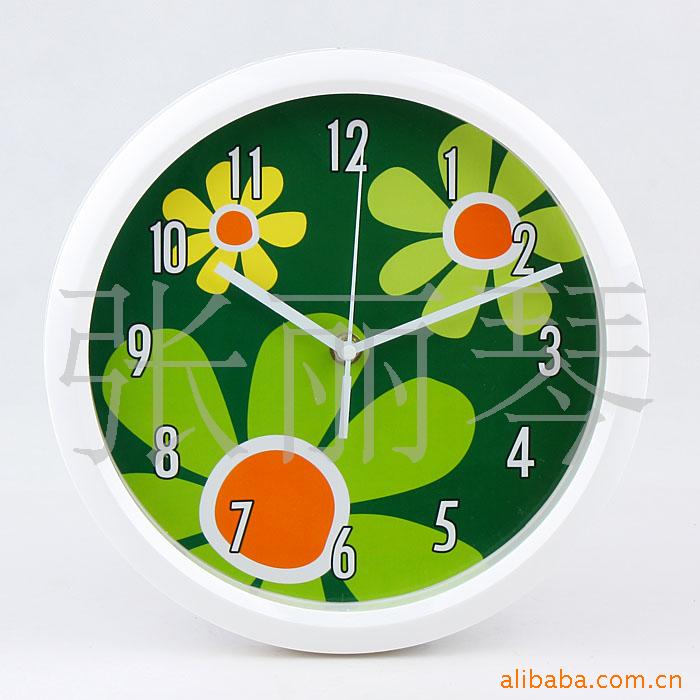 圆形小挂钟可爱实用挂钟钟表信息