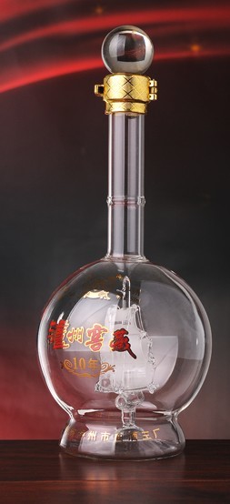 沧州酒瓶，吹制玻璃酒瓶信息