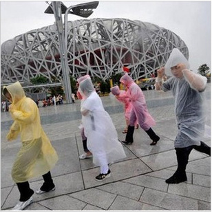 骑行旅行旅游必备男女通用一次性雨衣/雨披雨衣批发信息