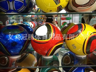 8片足球pu足球世界杯足球世界杯机缝足球（生产厂家）现货足球信息
