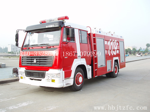 专业提供重汽斯太尔王八吨水罐消防车图片信息