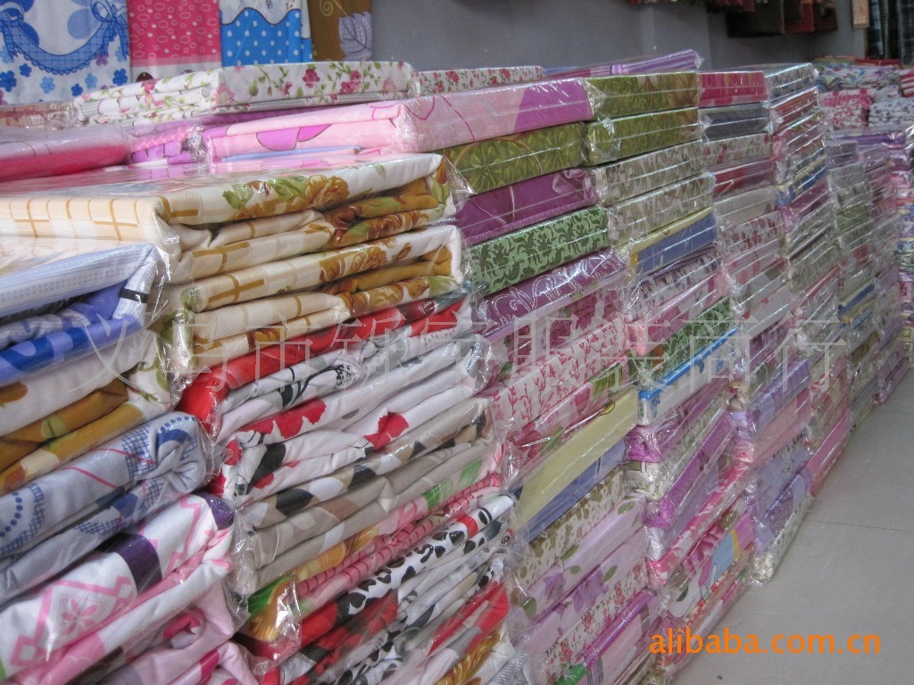 热销落叶花形精装床上用品/四件套信息