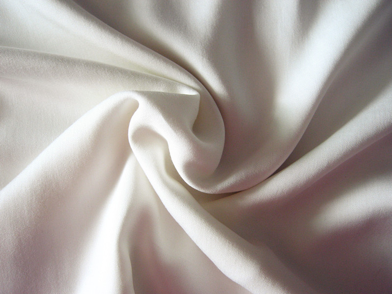 供应环保染色欧美标准60*60人棉单面斜面料布料 2080D信息