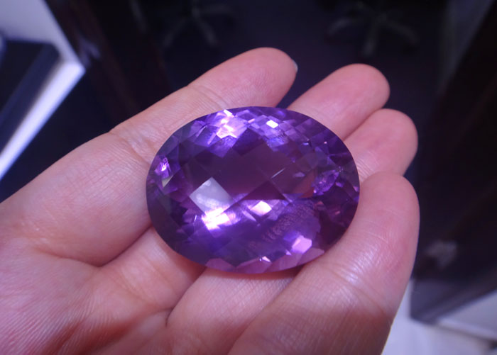 椭圆形紫水晶戒面纯天然紫水晶裸石信息