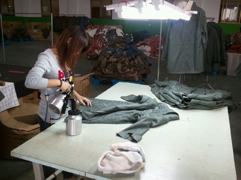 浙江省绍兴鸿泰服面料修色信息