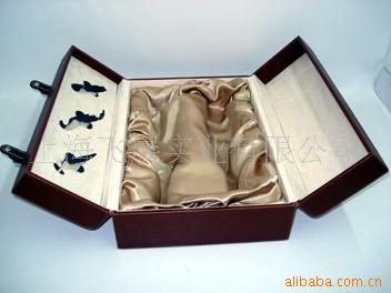 酒盒、皮制酒盒、真皮酒盒（上海南汇工厂）信息