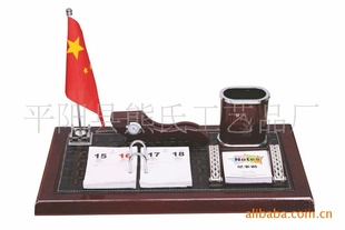 红木台历红木台历办公礼品商务礼品台历2013年新款红木台历信息