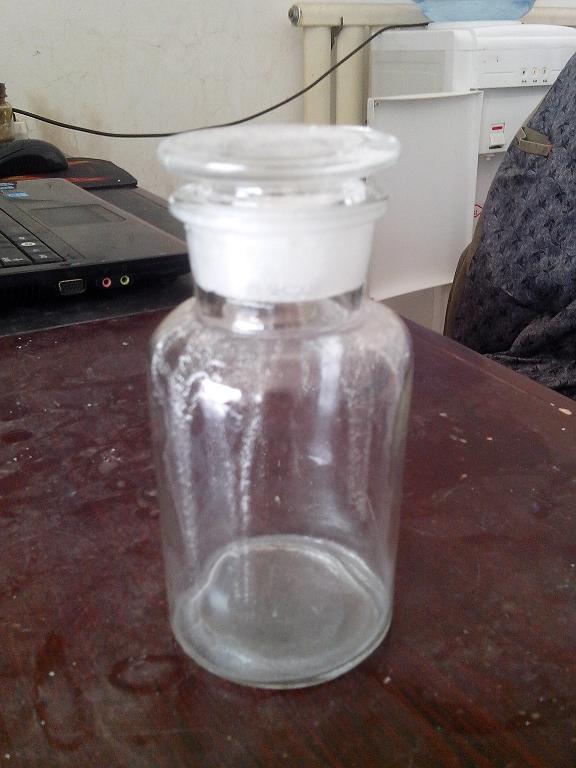 玻璃试剂瓶，玻璃酒精灯信息