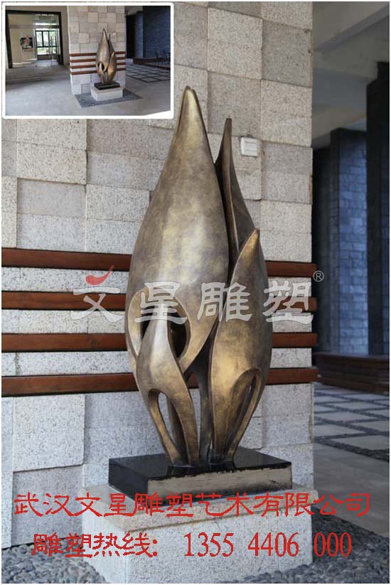 湖北武汉玻璃钢雕塑制作厂家 玻璃钢仿铜雕塑信息
