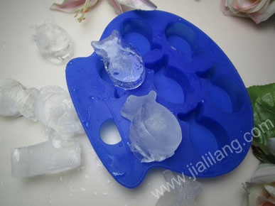 深圳硅胶冰格订做，汉川实业专业生产。信息