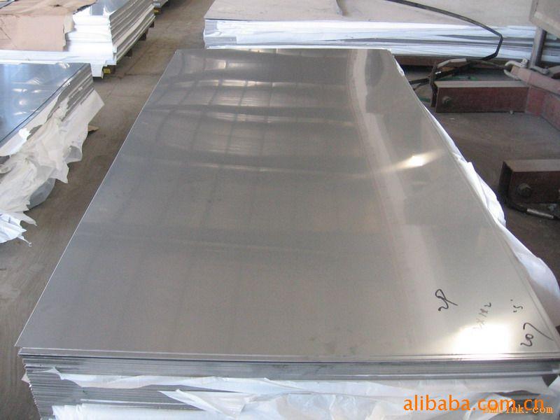 舞钢NM450耐磨板，耐磨板切割件价格图片规格信息