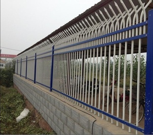 【厂家直销】铁艺护栏|铁艺围栏网|锌钢护栏网|市政围栏信息