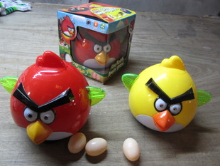 【乐美玩具】电动万向下蛋愤怒的小鸟带灯光音乐电动玩具批发信息