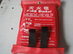 1*1米防火毯玻璃纤维材质灭火毯电焊遮挡帘信息