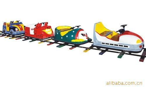 儿童游乐设施起伏火车升降飞机游乐设备信息