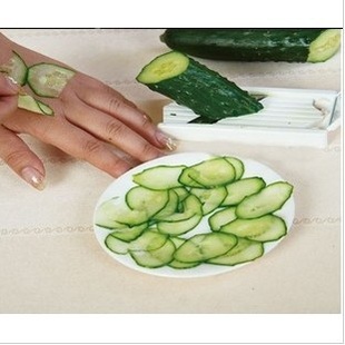 韩国黄瓜美容切片器黄瓜切片器美容切片器做个天然的面膜吧信息