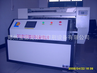 广州：9880型万能平板家具、浴柜、金属板UV印刷机、招加盟商信息