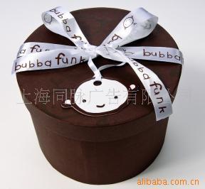 圆筒巧克力礼盒信息