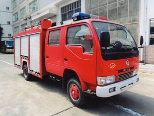 2吨东风福瑞卡水罐消防车,江特牌消防车价格14.5万信息