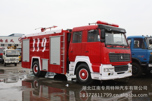 8吨泡沫消防车（5吨水3吨泡）,重汽斯太尔260马力,免征,厂家直销信息